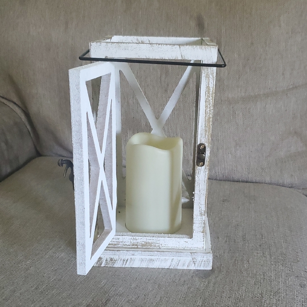 Rustic White Battery Operated Lantern - Picture 2 of 2
